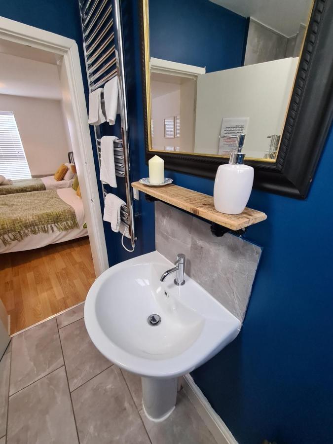 Coopers, Ground Floor Apartment With 2 Bedrooms And 2 Bathrooms Within A Georgian Listed Building Burton-upon-Trent Exterior photo